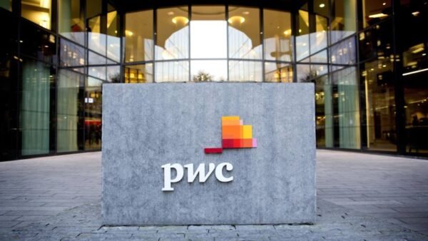 Latest PwC Hiring | PwC Hiring Freshers for Finance Associate